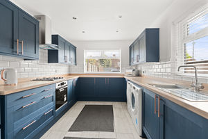 Photo 16- click for photo gallery